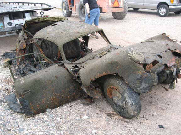 porsche356schrottrostjpg Dieser Oldtimer ist schon sehr stark 