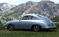 porsche-356-mit-fuchsfelgen-auf-dem-berg.jpg
