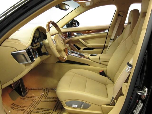 porsche-panamera-innenraum-rocky-stallone-auf-ebay.jpg