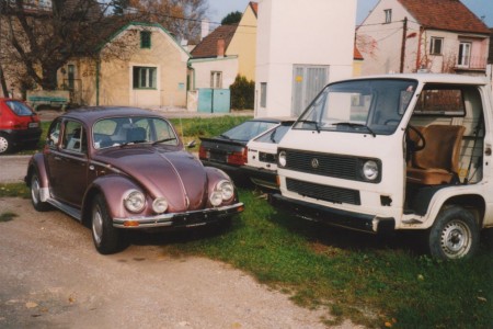 VW Käfer purple VW Bus T3