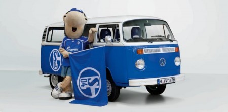 Schalke Bulli Charly VW Bus T2