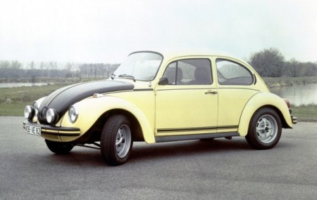 VW Käfer 1303 S GSR Gelb schwarzer Renner Goldene Klassik Lenkrad 2012