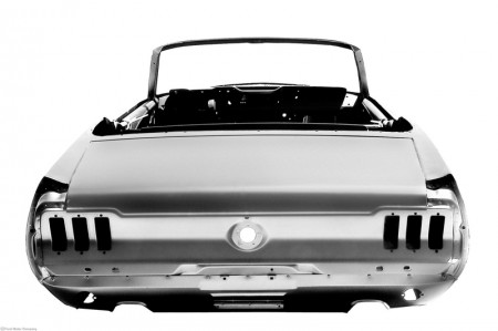 Ford-Rohkarosserie-Mustang-Umbau-Restauration