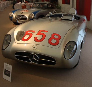 Mercedes-Benz 300 SLR Ennstal Classic VIP Zelt