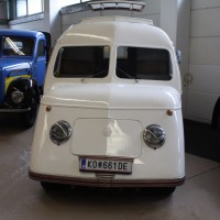 Oldtimer Messe Tulln VW Wohnmobil Umbau Holz