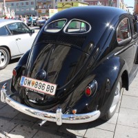 Oldtimerfahrt Kobersdorf Schloss Spiele Wolfgang Böck 2013 VW Käfer Brezel