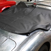 Oldtimertreffen Pinkafeld 2013 Austin Healey 100Z Abdeckung Regen