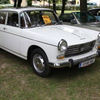 Oldtimertreffen Pinkafeld 2013 Peugeot 404