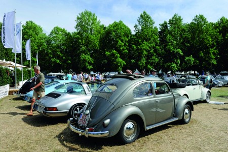 Volkswagen Klassiker bei den Classic Days 2013 auf Schloss Dyck