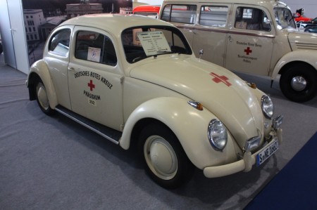 IAA Frankfurt VW Klassiker Rettungswagen Käfer