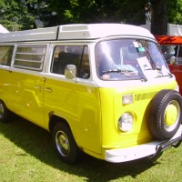 VW Bus T2 Camping