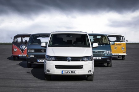 Fünf Generationen des VW-Bus