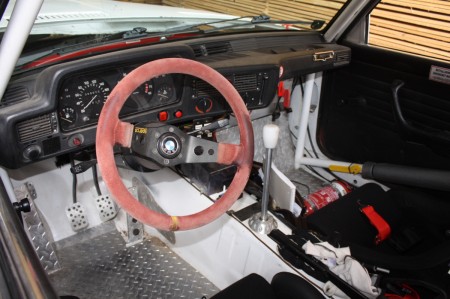 Tachometer BMW E21 318 Unfall Crash Innenraum