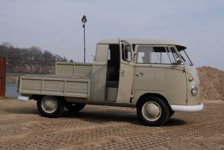 VW Bus Doka
