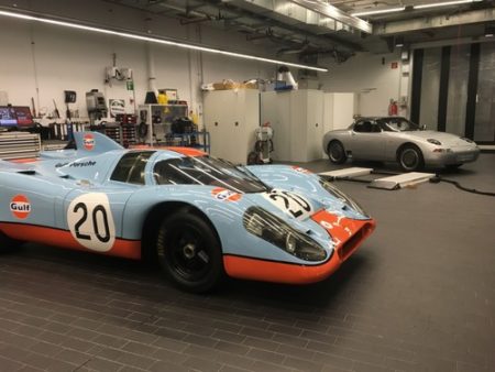 Werkstatt des Porsche-Museums Porsche 917 1969 und Roadster-Studie Typ 984 1984 87